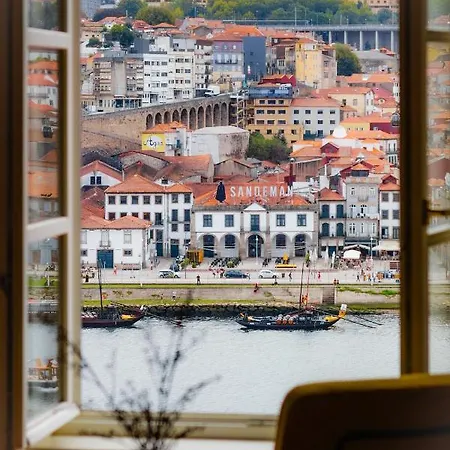 Hm - Infante Riverside R Apartman *