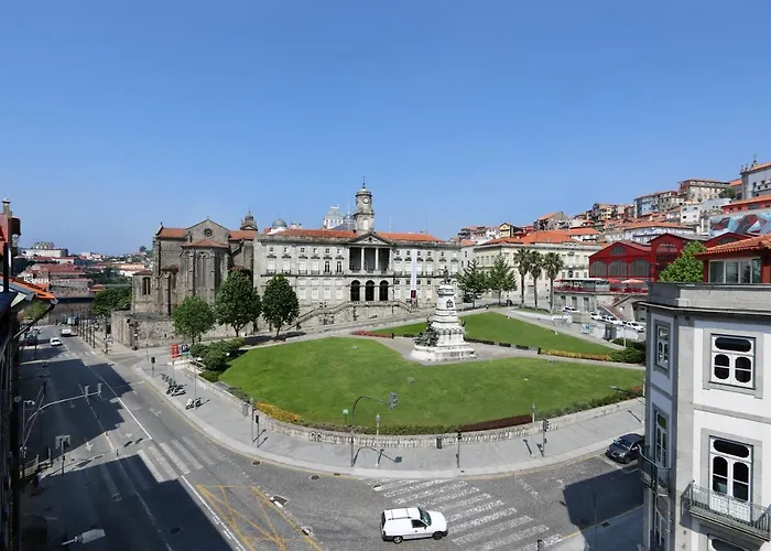 Hm - Infante Riverside R *