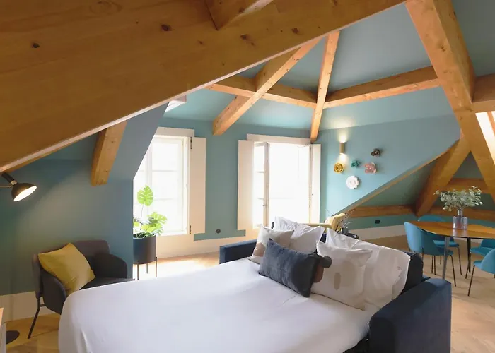 Hm - Infante Riverside R * Порту