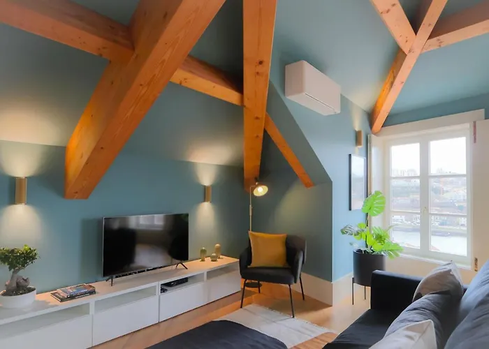 Апартаменты Hm - Infante Riverside R *